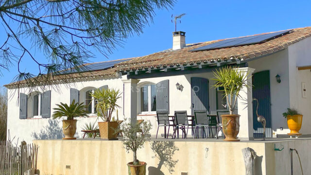 1707509546 VM2189 6 original 640x360 - Arles - Belle propriété , 2 habitations sur 2 hectares