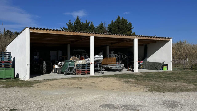 1707509554 VM2189 15 original 640x360 - Arles - Belle propriété , 2 habitations sur 2 hectares